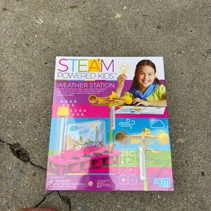 STEAM Powered Girls Weather Station